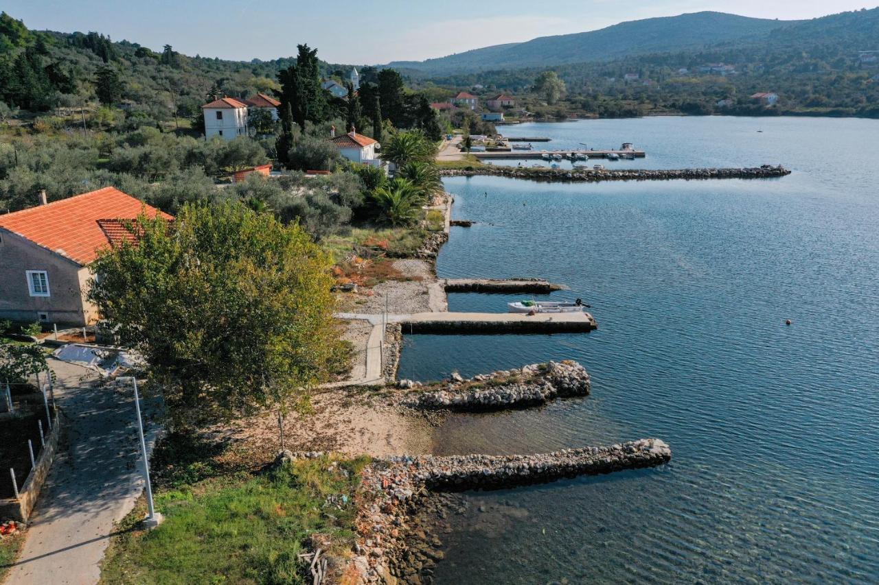Apartments With A Parking Space Brbinj, Dugi Otok - 8160 エクステリア 写真